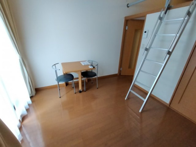 【居間・リビング】 | レオパレスサンモールⅠ