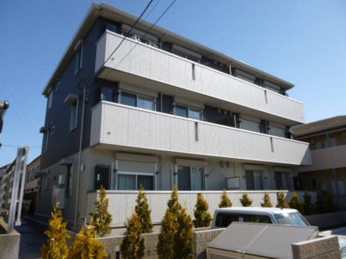 クレストの外観