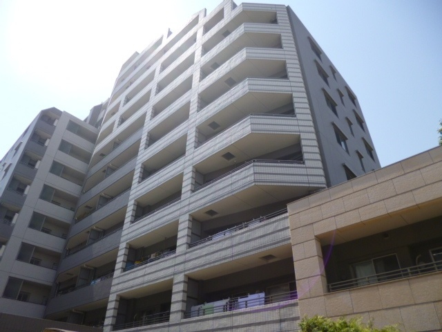 クレストフォルム東大島の外観