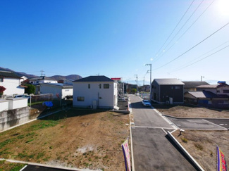 【前面道路含む現地写真】 | 2階から南側の眺望