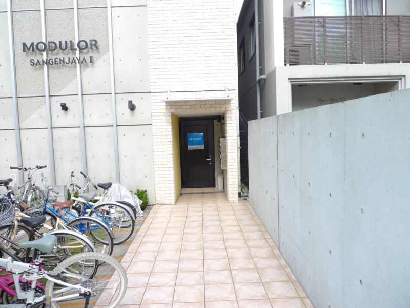 MODULOR三軒茶屋Ⅱのエントランス