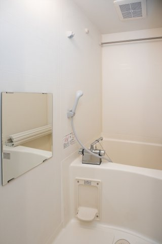 MODULOR三軒茶屋Ⅱの浴室