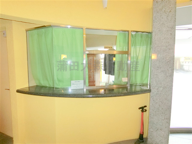 東矢口3丁目マンションのエントランス