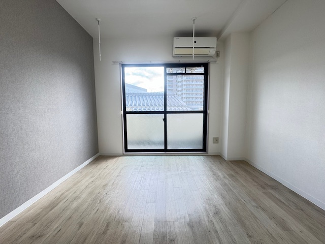 エイチ・ツー・オー河内長野の洋室