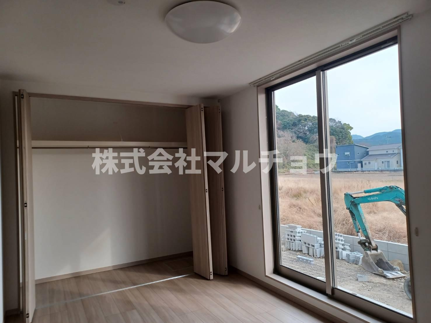 マンションEX XⅢの洋室|ゆったりした洋室です