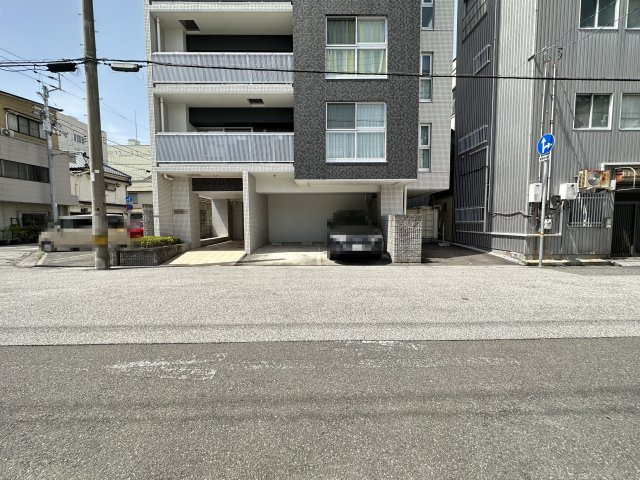 リジンフォースの周辺