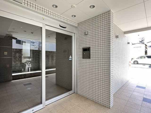 リジンフォースのエントランス