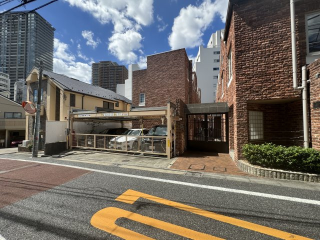 セボンブリックス西片の外観|「春日」駅徒歩4分の好立地に佇む物件