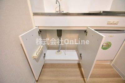 八尾市本町５丁目のアパートの収納