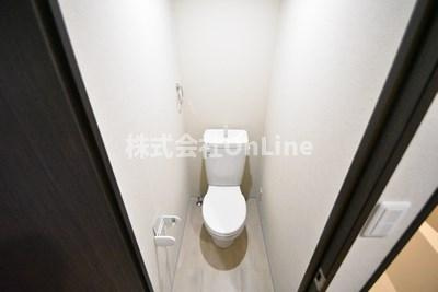 八尾市本町５丁目のアパートのトイレ