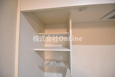 八尾市本町５丁目のアパートの収納