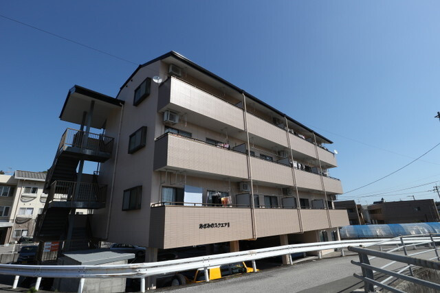 あざみのスクエアIIの外観