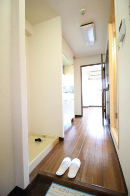 【玄関】 | マローン新福