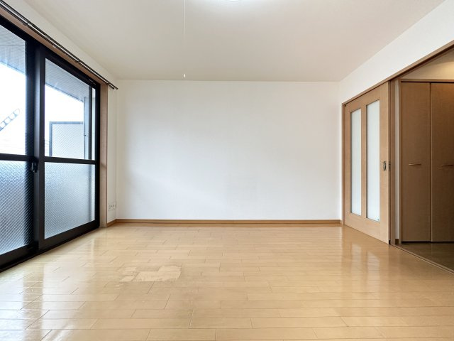 こうき秦南の居間・リビング