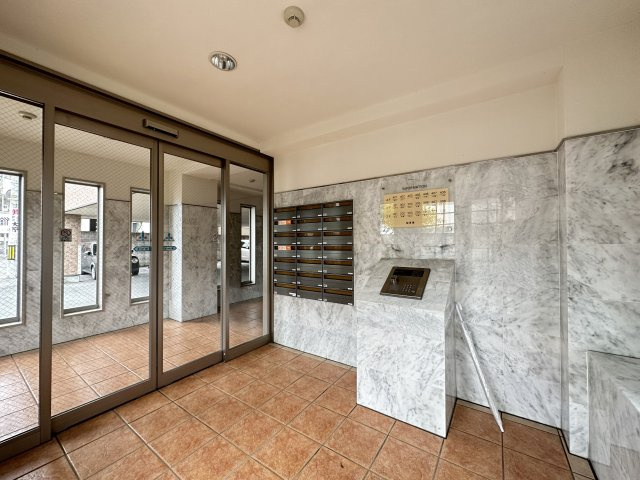 こうき秦南のロビー