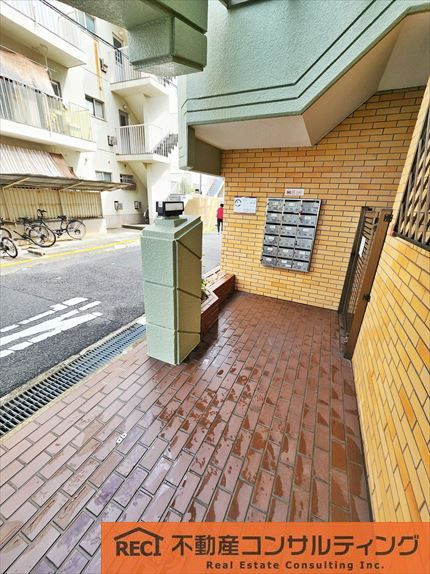 セルダン魚崎のエントランス