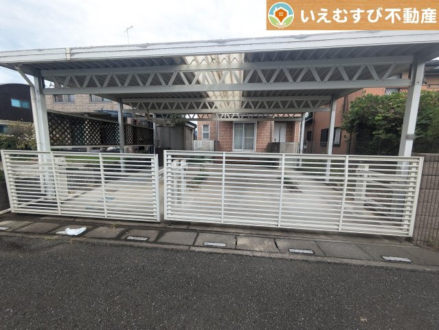 熊谷市樋春　中古戸建の駐車場