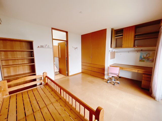 【中古戸建】前橋市下沖町の洋室|■1階洋室