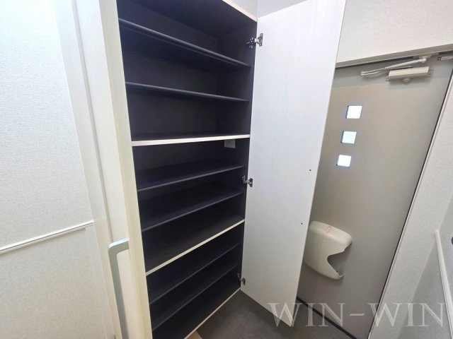 コスモ グレースの玄関