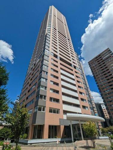 サンマークスだいにちジアスタワーレジデンスA棟の外観|新しい生活にいかがでしょうか？外観はお住まいの顔になります。こだわりたいポイントですね。水回りリフォームやリノベーションも承ってます。
■現地見学・資金計画相談・住宅ローン相談もお問合せ受付中■