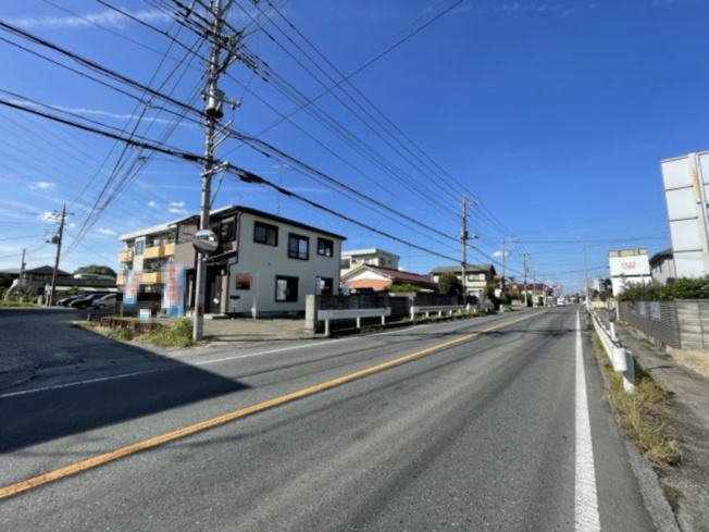 【前面道路含む現地写真】 | 熊谷市円光　中古戸建