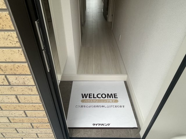 ルートサンヨウの玄関