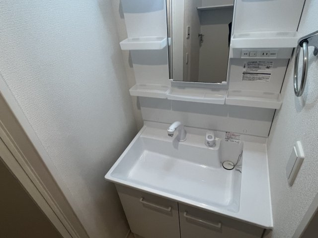 ルートサンヨウの洗面所