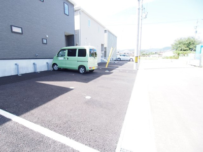 【駐車場】 | Cradle garden　南沢又第１７　３号棟