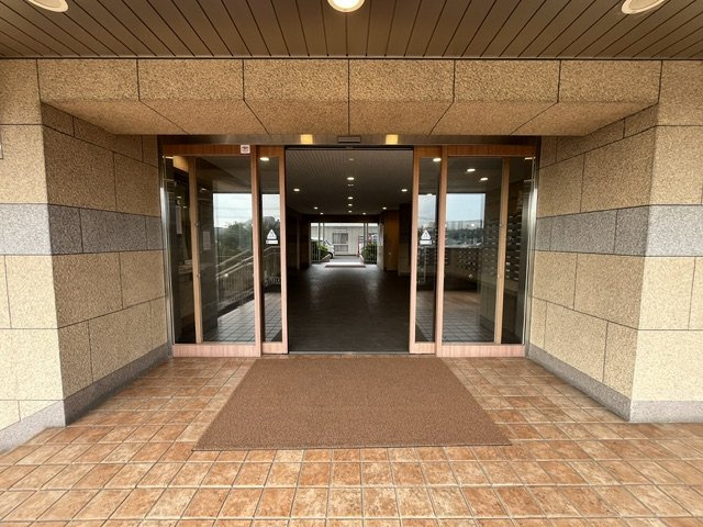 泉北星和台コーポラスのエントランス