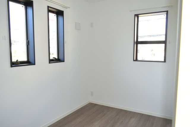 清瀬市中里５丁目の中古一戸建の洋室