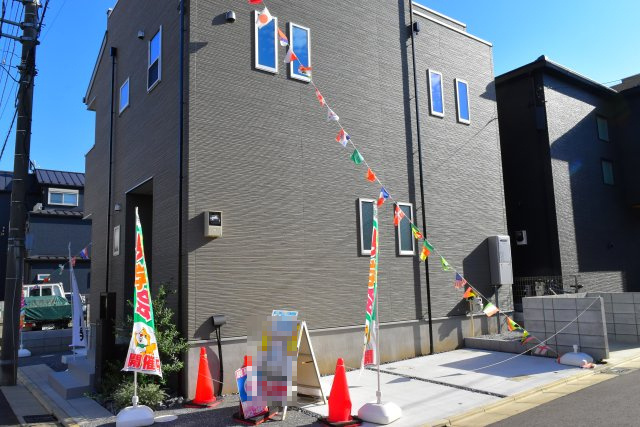 清瀬市中里５丁目の中古一戸建の駐車場