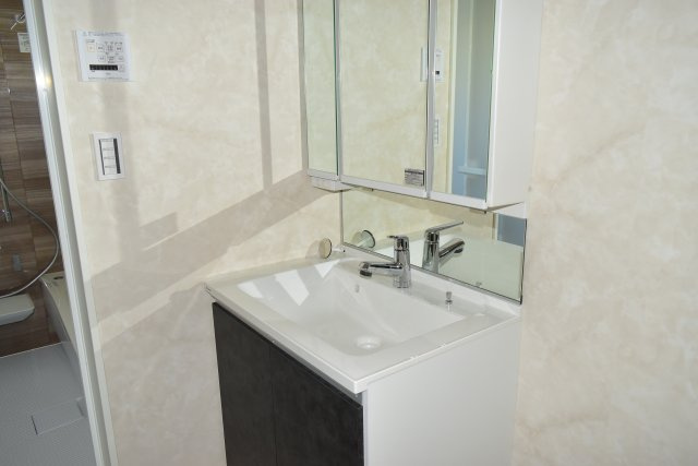 清瀬市中里５丁目の中古一戸建の独立洗面台