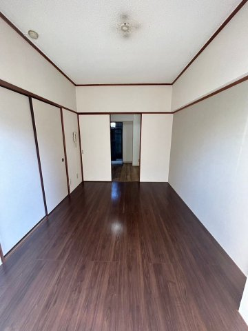 【内装】 | ヴィラージュ箱崎Ⅱ | 別号室の写真になります。現況優先。