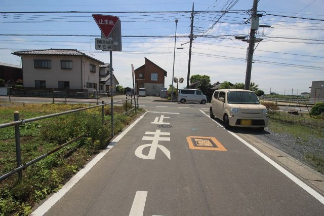 結城市結城の前面道路含む現地写真|西側道路（2024年5月撮影）