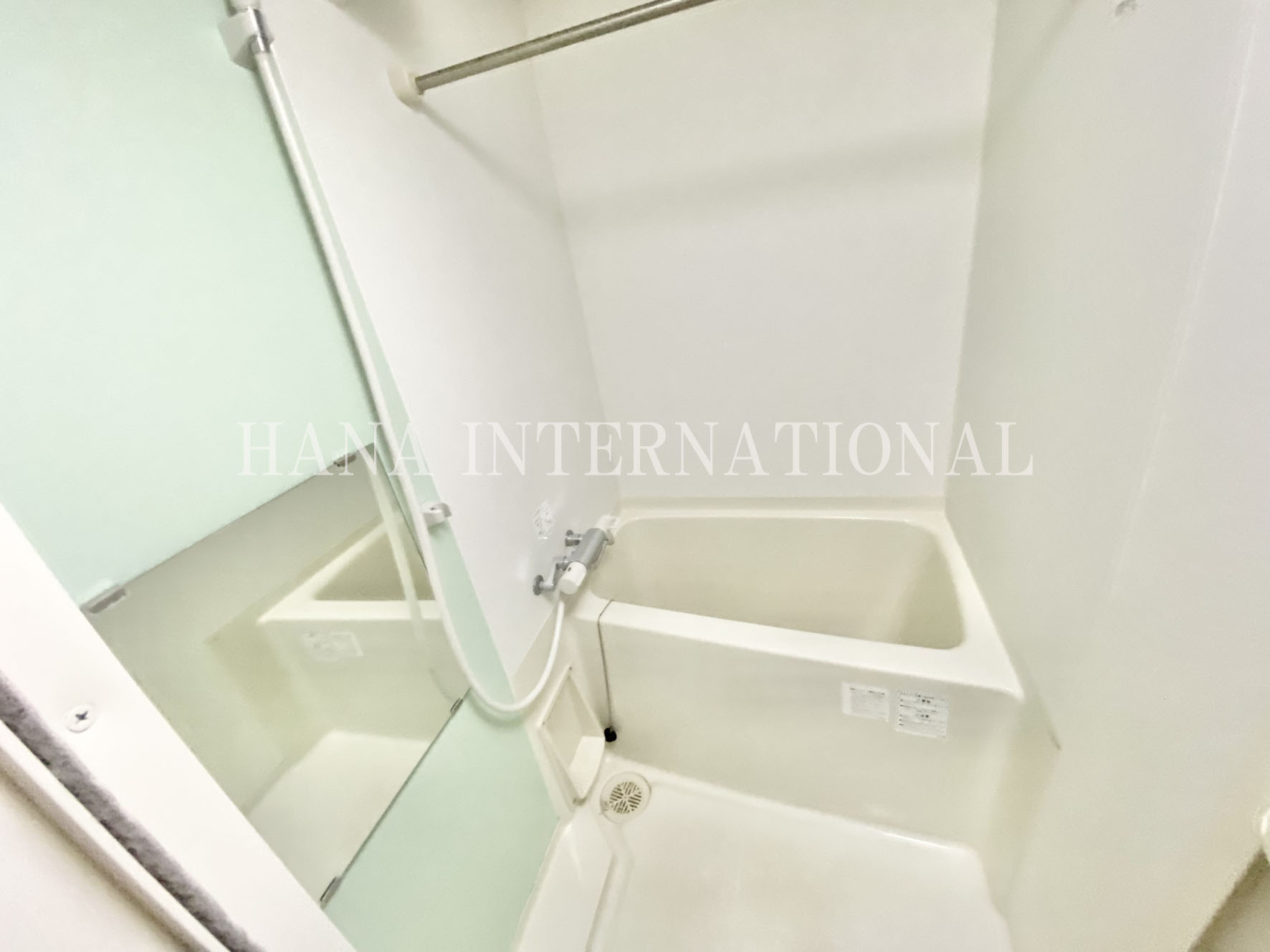 レオネクストトレフールの浴室