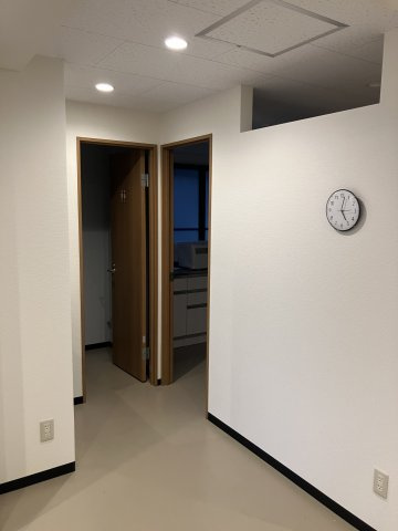 宇山ビルの居間・リビング