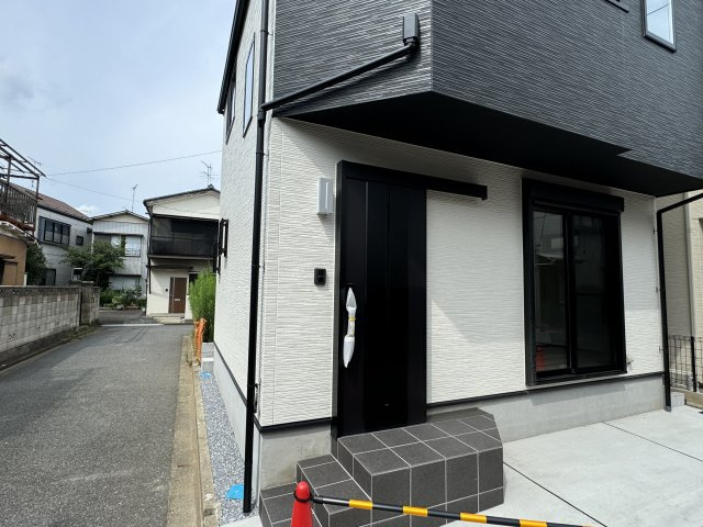 松戸市古ヶ崎新築戸建のエントランス|エントランス・玄関ポーチ