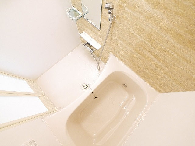 アルカンシエル・ベルⅡの浴室|お風呂で日々の疲れを落としましょう