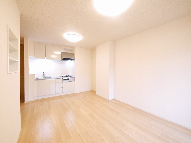 アルカンシエル・ベルⅡの居間・リビング|使いやすい居間です