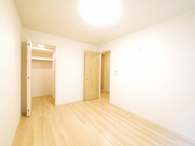 アルカンシエル・ベルⅡの寝室|落ち着いて過ごせるお部屋なので、寝室にいかがでしょうか