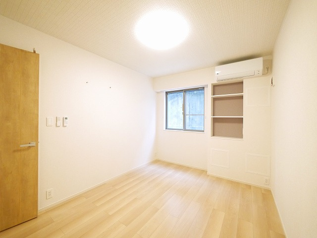 アルカンシエル・ベルⅡの洋室|コンパクトで使いやすい洋室です