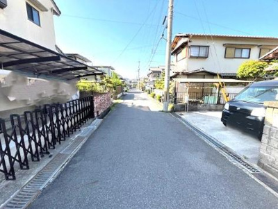 【前面道路含む現地写真】 | 生駒郡斑鳩町龍田西6丁目【建築条件なし】【更地】