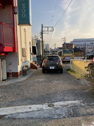 ミライエ松枝の駐車場