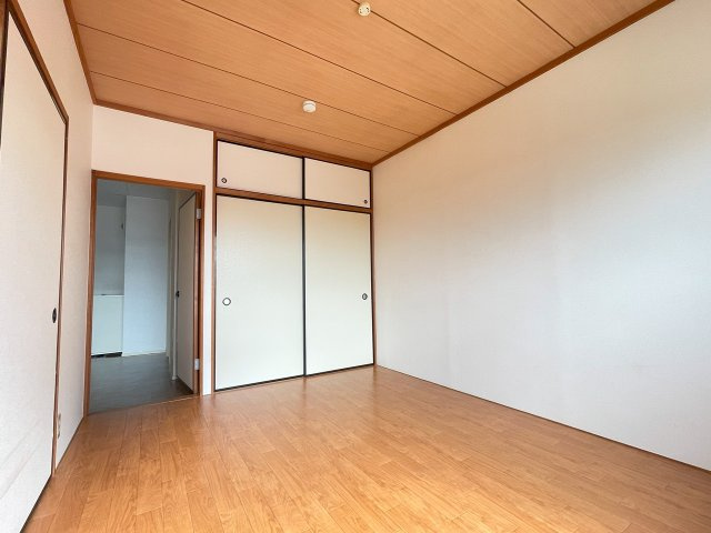 【洋室】 | エルディム今泉町