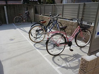 【駐車場】 |  シャーンティ・エーカム