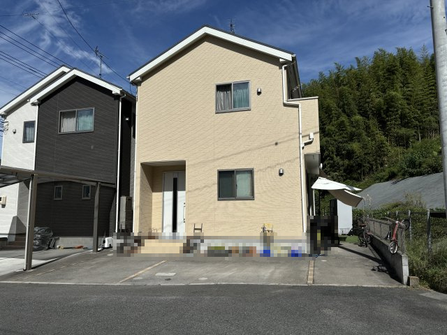 中古戸建　伴東5丁目の駐車場