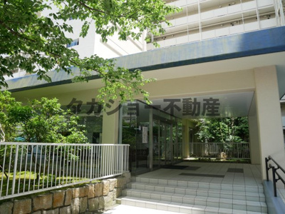 【エントランス】 | 東建検見川マンションB棟 | 毎日通るエントランスはこのようになっています