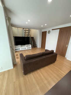 【居間・リビング】 | 三春町上舞木福内中古一戸建て | ゆったりとした居間です