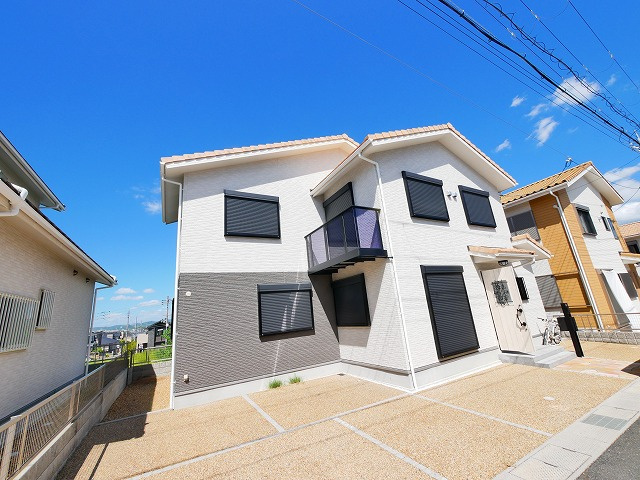 木津川市州見台6丁目1-11戸建賃貸の外観