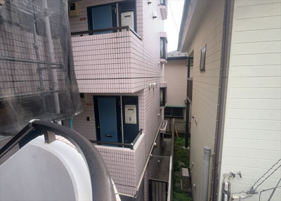 【構造・工法・仕様】 | スカイコート矢部第二 | ＳＲＣ造は強度や耐震性の面でもRC造と比べて優れています。そのため、10階建以上の高層または超高層マンションなどの建築にも多く採用されています。柱や梁などのサイズが小さくても高い耐震性を確保できます。